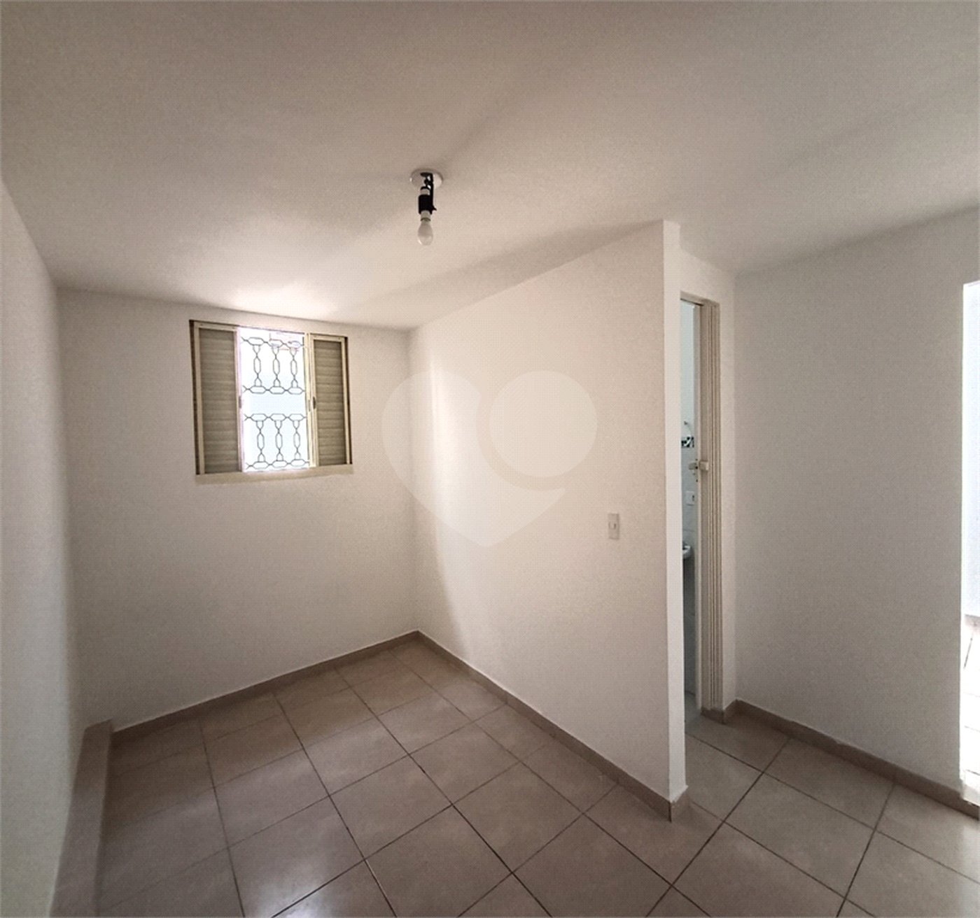Casa para alugar com 1 quarto no condomínio Cond R Claudio Rodrigues Lopes, São Paulo - SP