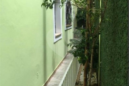 Sobrado à venda com 4 suítes em Santa Teresinha, São Paulo, SP