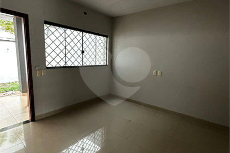 Casa à venda com 2 quartos em Jardim Ibirapuera, Ponta Porã, MS