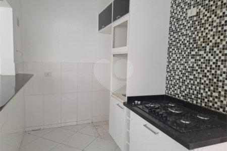 Sobrado à venda com 3 quartos, sendo 1 suíte, em Chácara Santo Antônio, São Paulo, SP