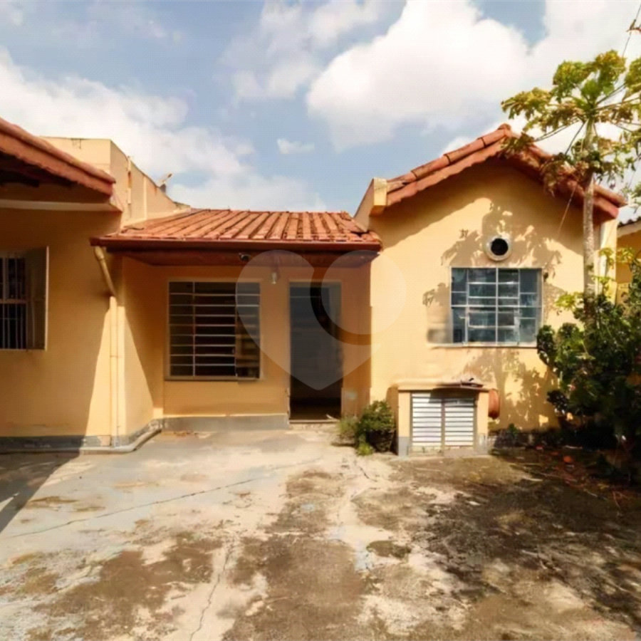 Casa Térrea à venda com 2 quartos em Vila Constança, São Paulo, SP