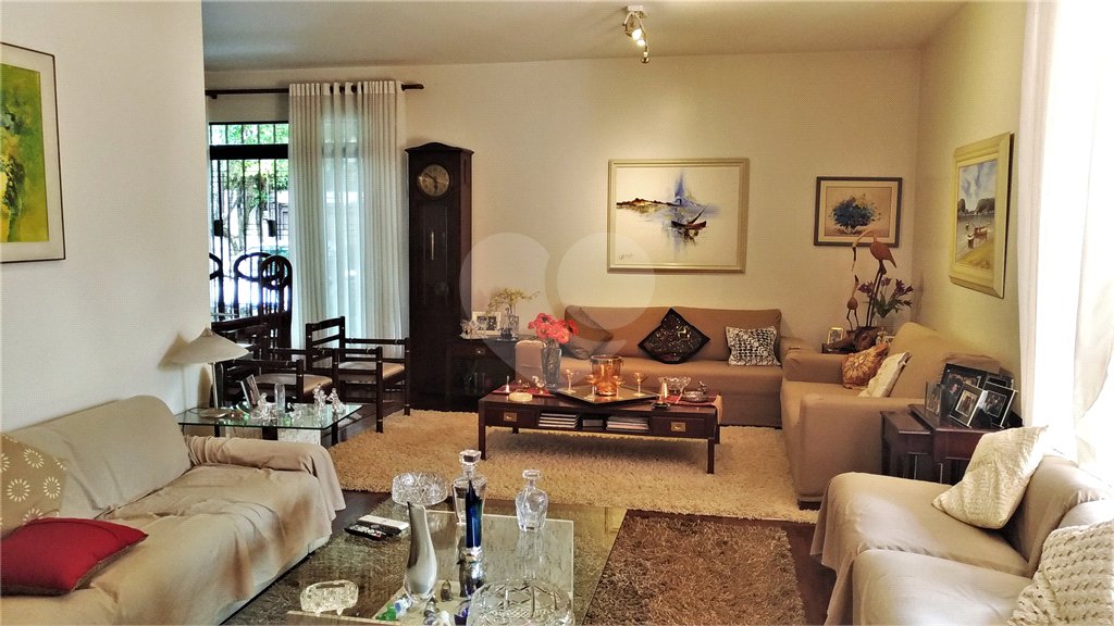 Casa Térrea à venda com 4 quartos, sendo 1 suíte, em Butantã, São Paulo, SP