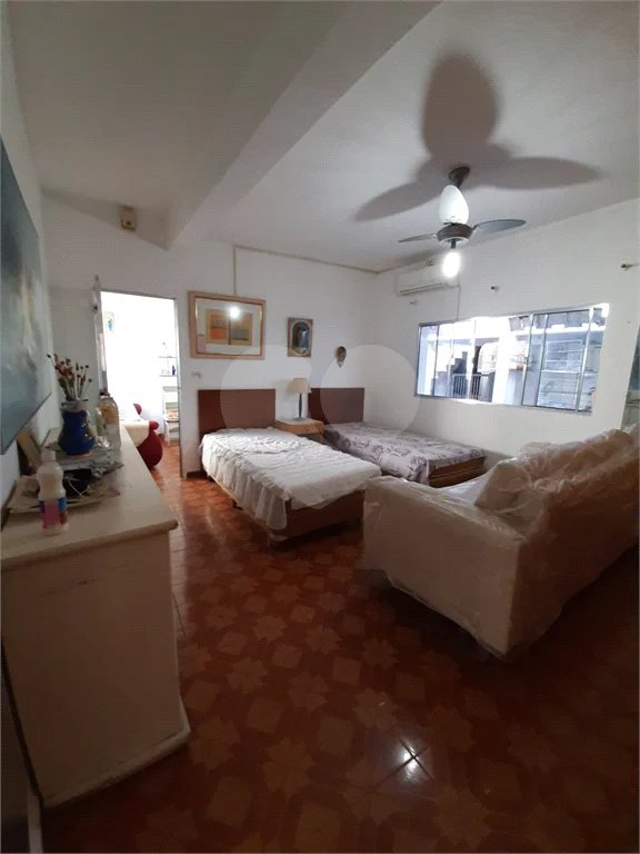 Sobrado à venda com 3 quartos em Tremembé, São Paulo, SP