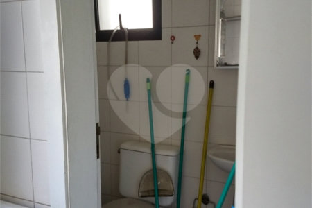 APARTAMENTO ALTO PADRÃO NA ACLIMAÇÃO A 36% ABAIXO DO VALOR DE MERCADO.
