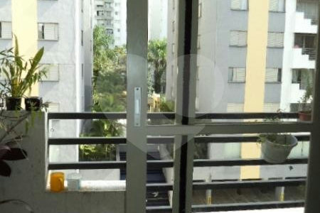 Apartamento à venda com 3 quartos em Vila Sofia, São Paulo, SP