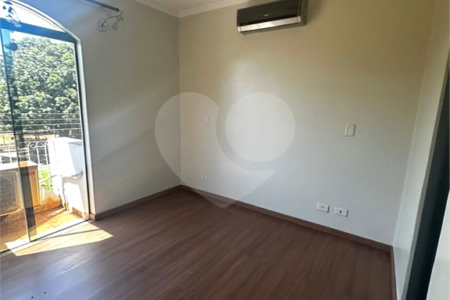 Apartamento à venda com 2 quartos, sendo 1 suíte, no Centro, Ponta Porã, MS