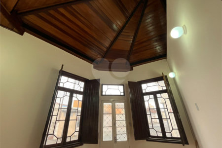 Casa para alugar com 2 quartos no Centro, Mogi das Cruzes, SP