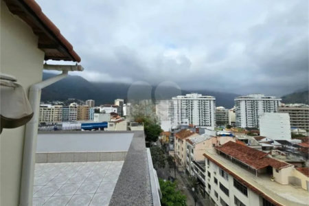 Cobertura à venda com 3 quartos, sendo 1 suíte, em Tijuca, Rio de Janeiro, RJ