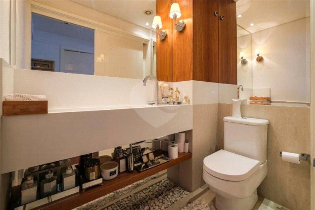 Apartamento à venda com 3 suítes em Vila Olímpia, São Paulo, SP