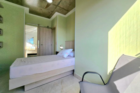Apartamento com 2 dormitórios à venda, 74 m² por R$ 1.010.000,00 - Embaré - Santos/SP