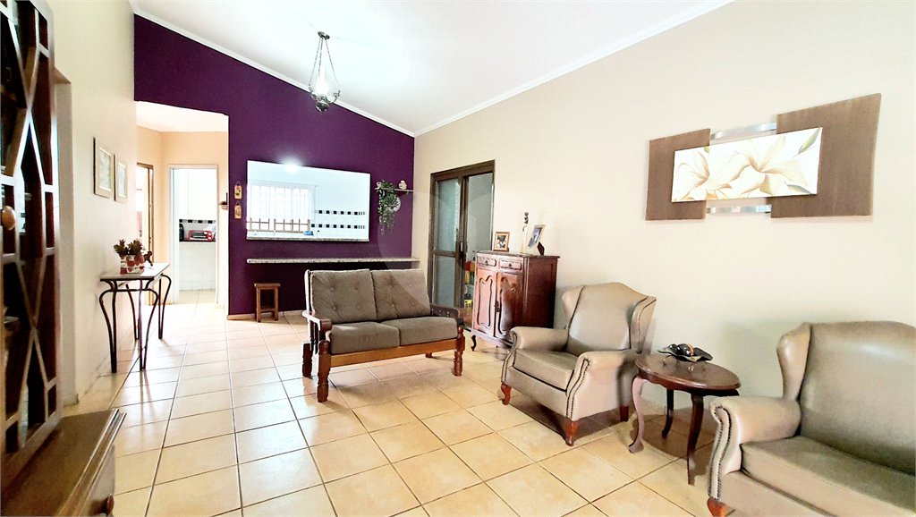 Casa de Vila à venda com 2 quartos, sendo 1 suíte,  em Residencial e Comercial Palmares, Ribeirão Preto, SP
