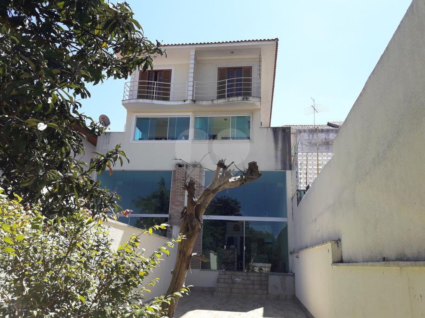 Sobrado à venda com 3 suítes em Vila Irmãos Arnoni, São Paulo, SP