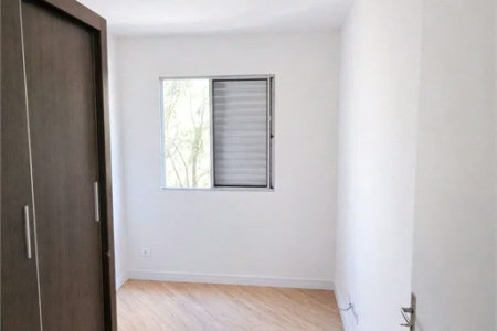 Apartamento à venda com 3 quartos em Jardim Caiapiá, Cotia, SP