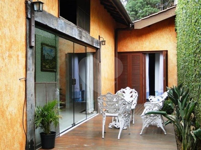 Casa Térrea à venda com 3 quartos, sendo 1 suíte, em Jardim Floresta, São Paulo, SP