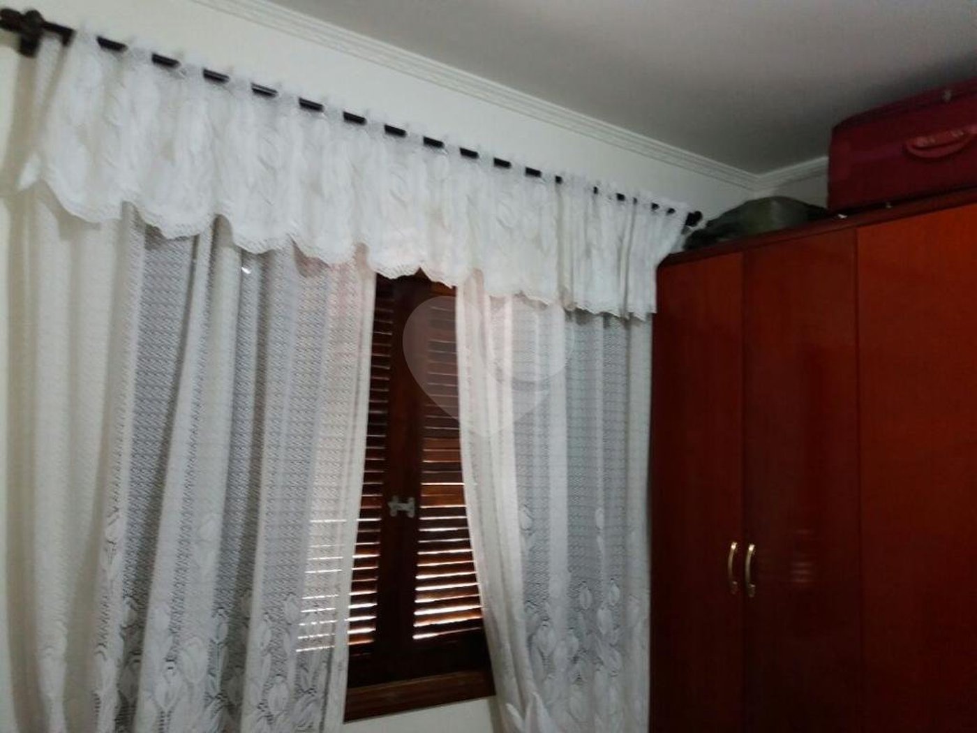 Sobrado à venda com 3 quartos, sendo 1 suíte,  em Jardim do Papai, Guarulhos, SP