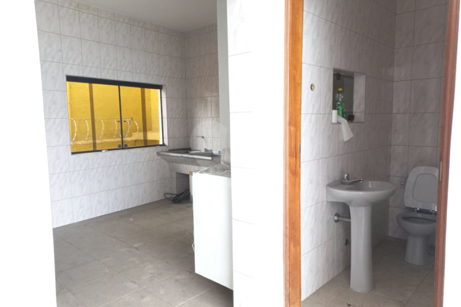 Sobrado à venda com 3 quartos, sendo 2 suítes, em Parada Inglesa, São Paulo, SP