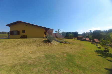 Chácara à venda com 2 quartos, sendo 1 suíte,  em Barreirinho, Araçoiaba da Serra, SP