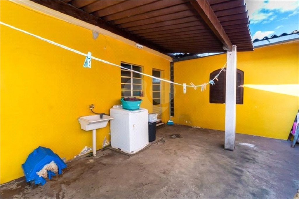 Casa à venda com 3 quartos em Parque Vitória, São Paulo, SP
