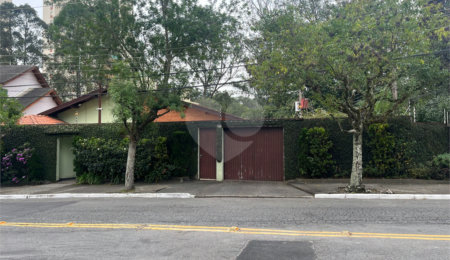 Sobrado à venda com 3 suítes em Tremembé, São Paulo, SP