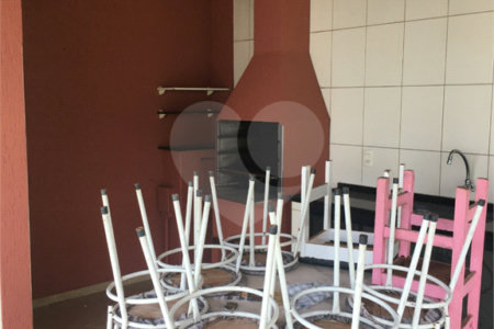 Sobrado à venda com 4 quartos, sendo 1 suíte, em Vila Rubens, Indaiatuba, SP