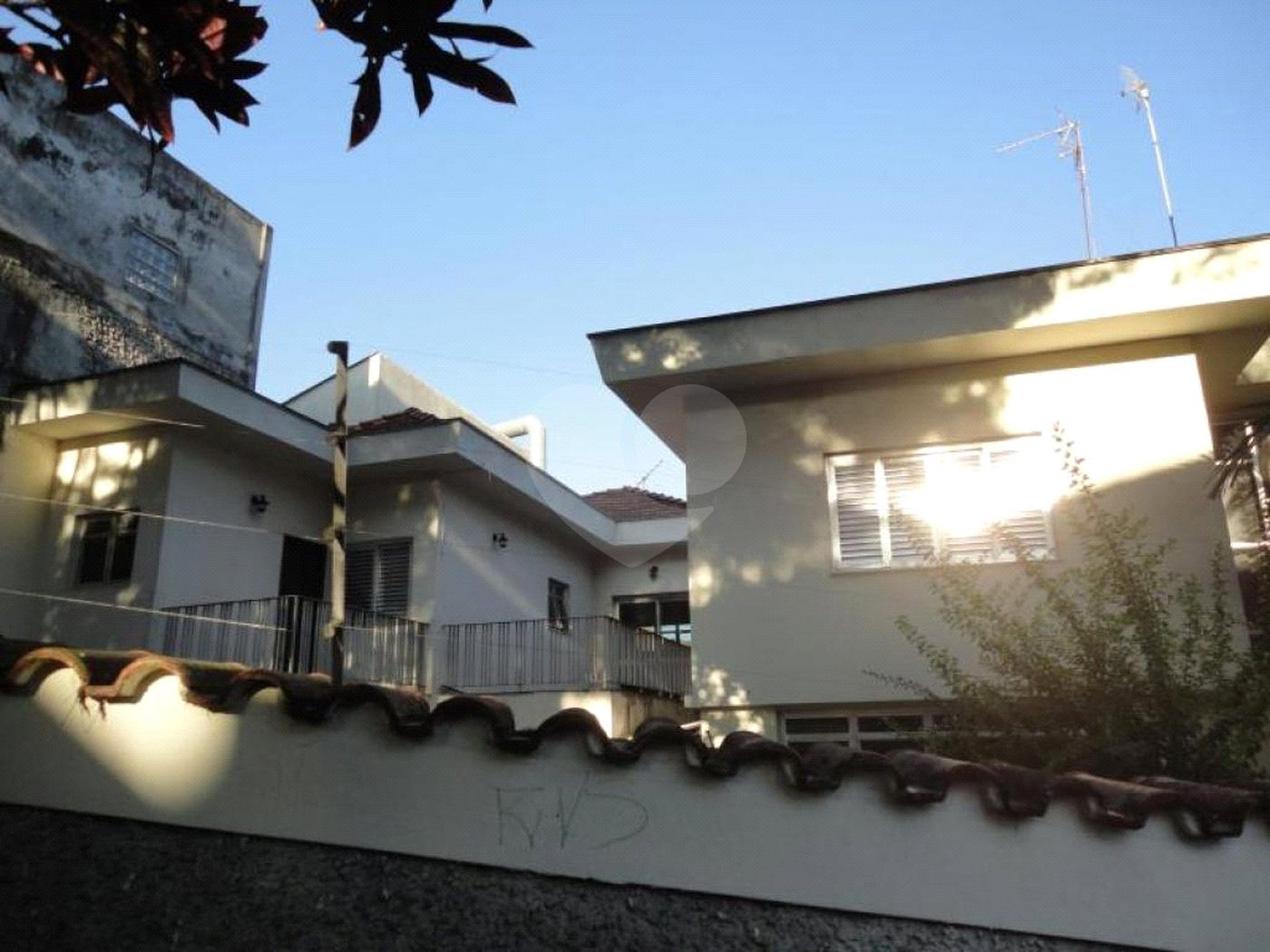 Casa à venda com 4 quartos, sendo 2 suítes,  em Jardim Bonfiglioli, São Paulo, SP