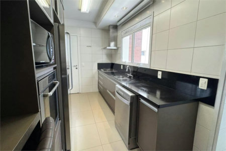 Apartamento à venda ou para alugar com 3 suítes em Água Branca, São Paulo, SP