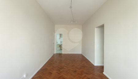 Apartamento à venda com 3 quartos, sendo 1 suíte,  em Tijuca, Rio de Janeiro, RJ
