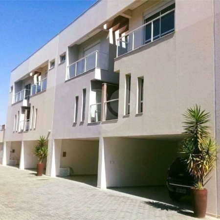 Casa à venda com 3 quartos, sendo 1 suíte, no condomínio Firenze, Sorocaba - SP