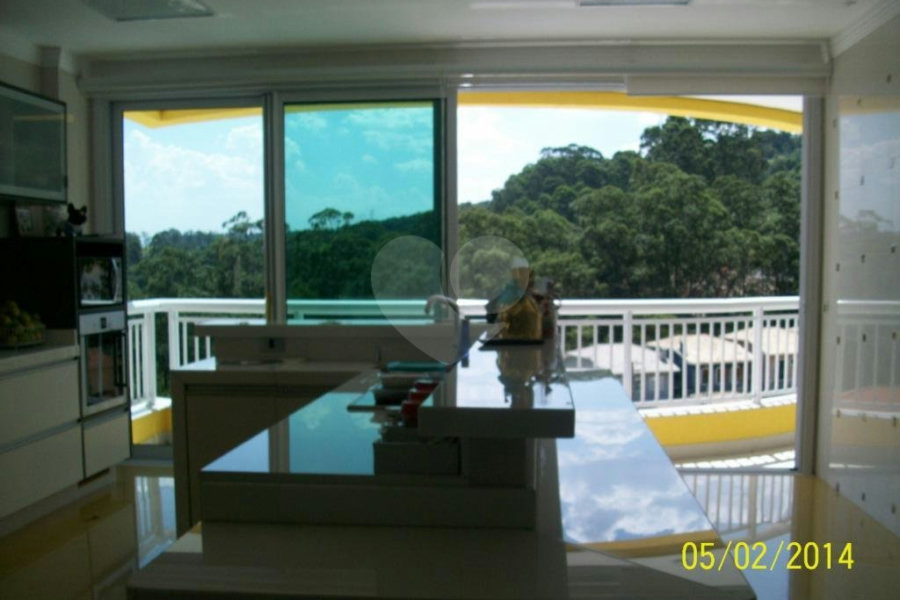 Casa em condomínio à venda com 4 suítes em Horto, São Paulo, SP