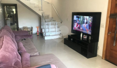Sobrado à venda com 3 quartos, sendo 1 suíte, em Vila Guilherme, São Paulo, SP