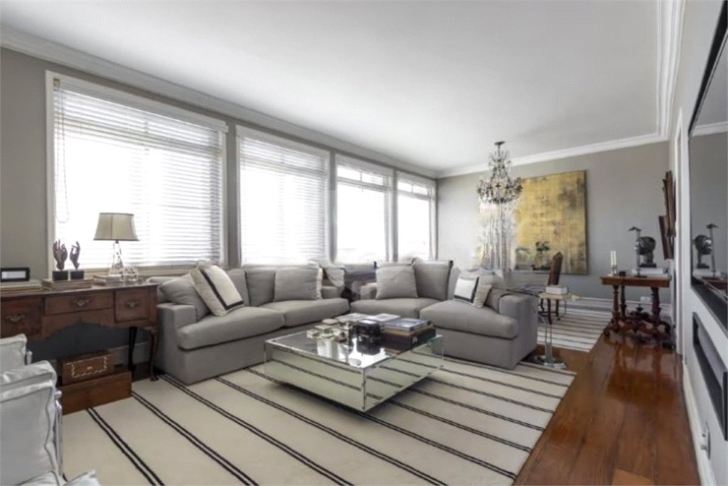 Apartamento à venda com 2 suítes em Itaim Bibi, São Paulo, SP