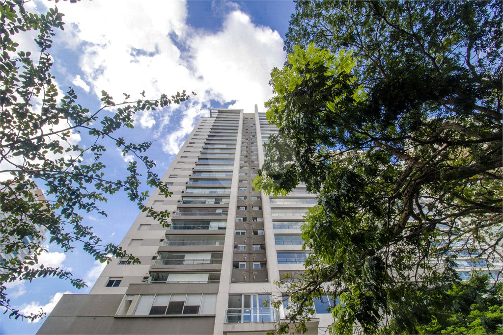 Apartamento à venda com 3 suítes em Brooklin, São Paulo, SP