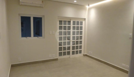 Casa à venda com 3 quartos, sendo 2 suítes, em Mirandópolis, São Paulo, SP