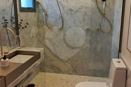 Apartamento à venda com 4 suítes em Vila Mariana, São Paulo, SP