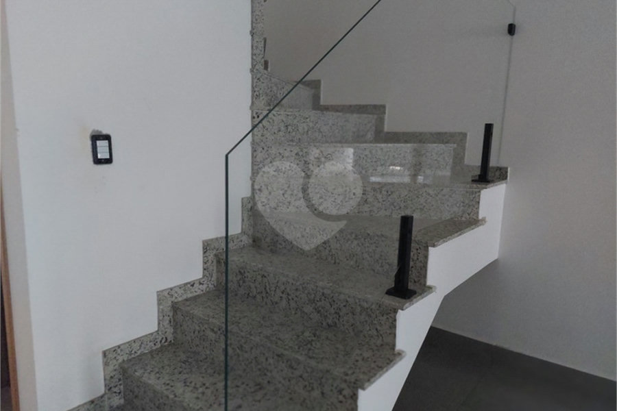 Sobrado à venda com 3 quartos, sendo 1 suíte, em Limão, São Paulo, SP