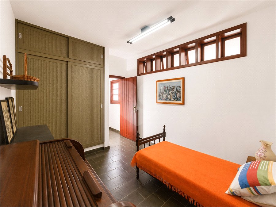 Casa à venda ou para alugar com 4 quartos, sendo 3 suítes, no Centro, Itapetininga, SP
