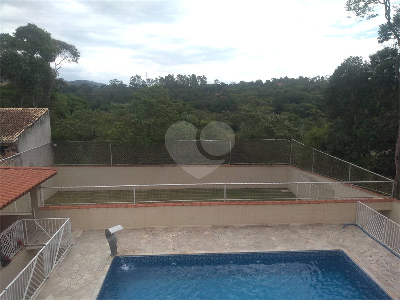 Chácara à venda com 4 suítes em Pirucaia, Mairiporã, SP