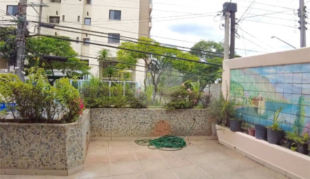 Sobrado à venda com 3 quartos, sendo 2 suítes,  em Santana, São Paulo, SP