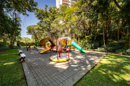 Apartamento à venda ou para alugar com 4 suítes em Alto da Boa Vista, São Paulo, SP