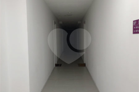 Apartamento à venda com 2 quartos em Santo Amaro, São Paulo, SP
