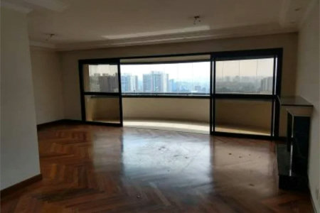 Apartamento à venda com 4 suítes em Vila Andrade, São Paulo, SP