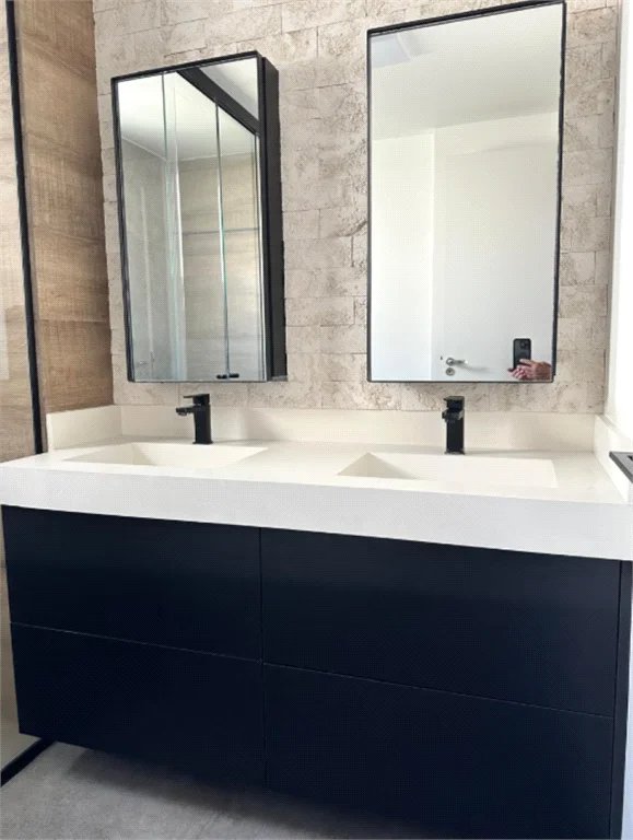 Apartamento à venda com 3 quartos, sendo 1 suíte, em Jardim Vazani, São Paulo, SP