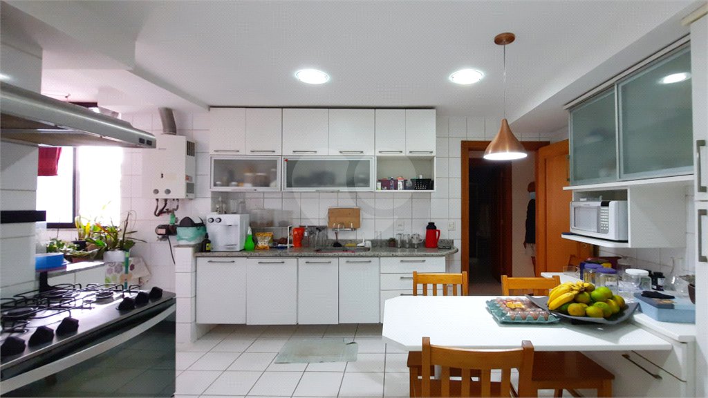 Cobertura à venda com 4 quartos, sendo 2 suítes,  em Tijuca, Rio de Janeiro, RJ