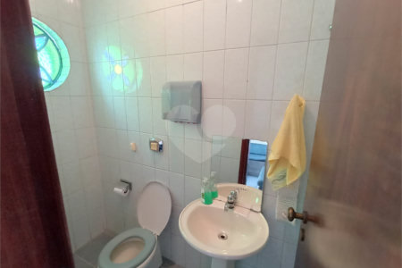 Casa à venda com 6 quartos, sendo 2 suítes, no Centro, Itapetininga, SP