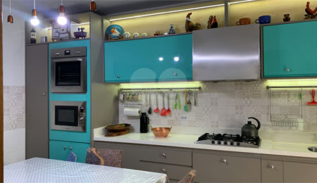 Casa Térrea à venda com 3 quartos, sendo 1 suíte,  em Horto, São Paulo, SP
