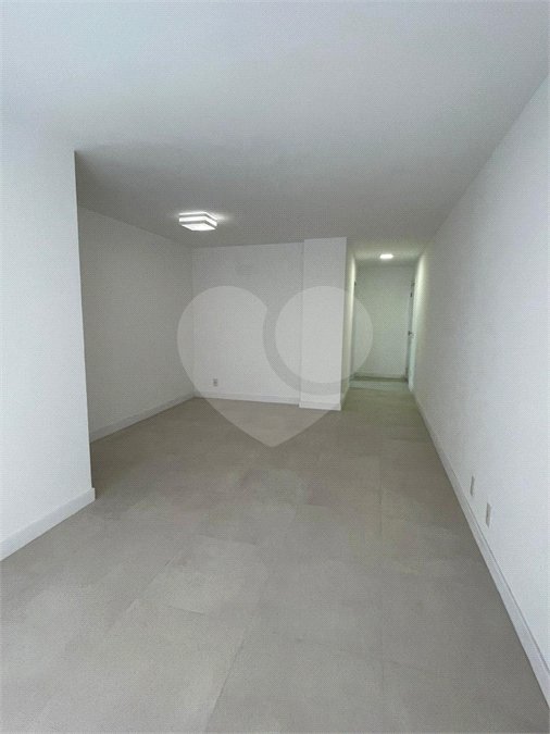 Apartamento à venda com 3 quartos, sendo 1 suíte, em Maracanã, Rio de Janeiro, RJ