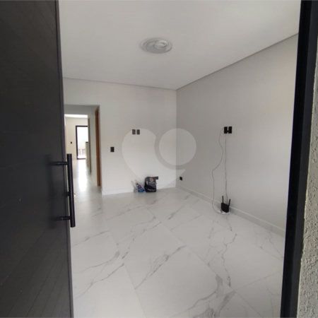 Casa à venda com 3 quartos, sendo 2 suítes, em Cachoeirinha, Bom Jesus dos Perdões, SP