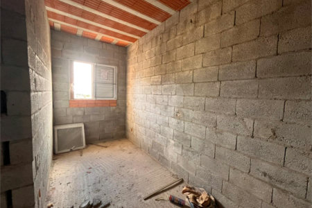 Casa à venda com 3 quartos, sendo 2 suítes, em Vila Suissa, Mogi das Cruzes, SP