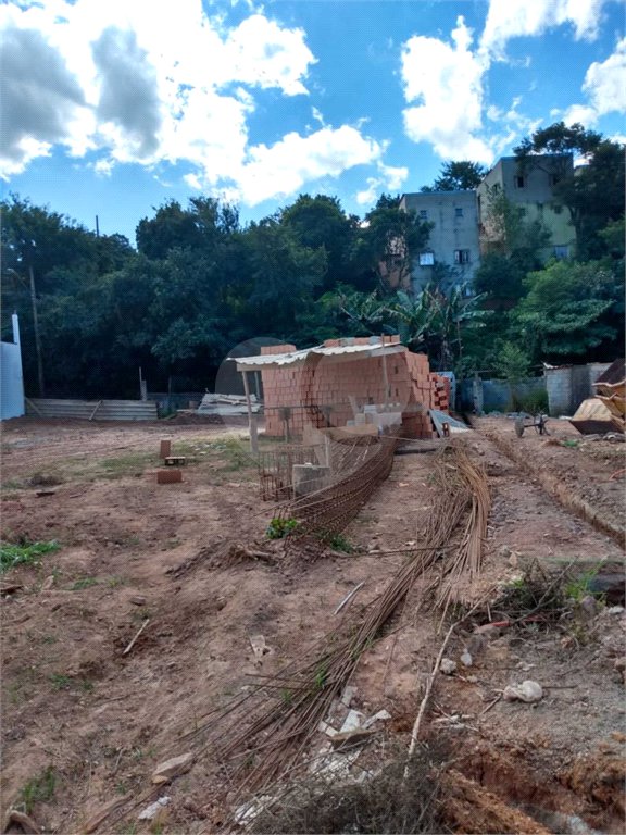 Terreno à venda no condomínio Sem, Santana de Parnaíba - SP