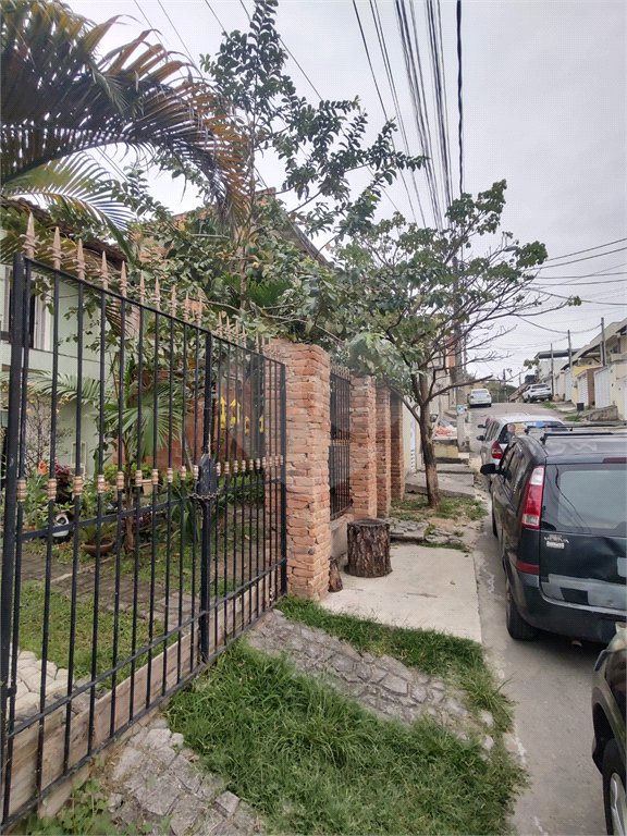Duplex à venda com 3 quartos, sendo 1 suíte, em Santíssimo, Rio de Janeiro, RJ